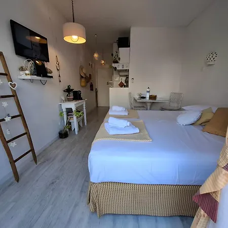 Sweet In Old Town 5 Min Walk To Peneco Apartamento Albufeira